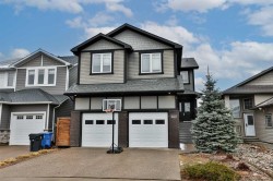 544 Sixmile Crescent SOUTHLethbridge, AB T1K 5X2