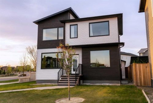 201 Grassland Boulevard West, Lethbridge, AB - Outdoor