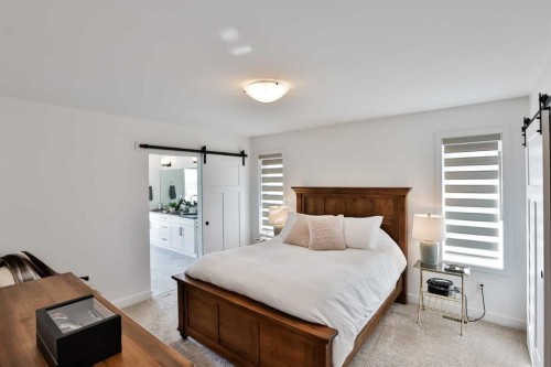 56 Greywolf Road North, Lethbridge, AB - Indoor Photo Showing Bedroom