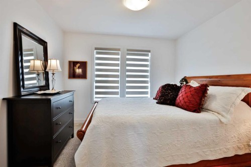 56 Greywolf Road North, Lethbridge, AB - Indoor Photo Showing Bedroom