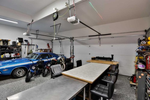 56 Greywolf Road North, Lethbridge, AB - Indoor Photo Showing Garage