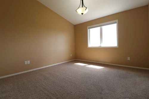 1664 Coalbanks Boulevard West, Lethbridge, AB - Indoor Photo Showing Other Room
