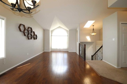 1664 Coalbanks Boulevard West, Lethbridge, AB - Indoor Photo Showing Other Room