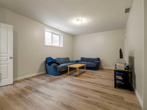 214 Firelight Crescent West, Lethbridge, AB - Indoor