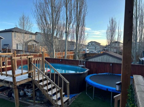 214 Firelight Crescent West, Lethbridge, AB - Outdoor