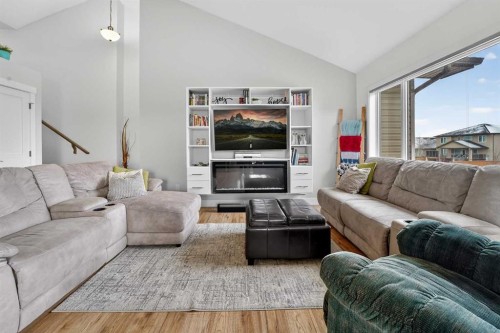 64 Riverhurst Cove West, Lethbridge, AB - Indoor Photo Showing Living Room