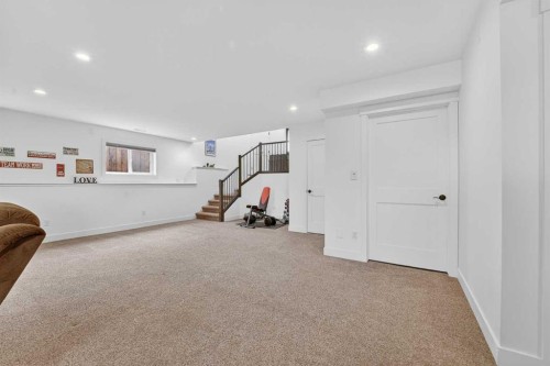 64 Riverhurst Cove West, Lethbridge, AB - Indoor Photo Showing Other Room