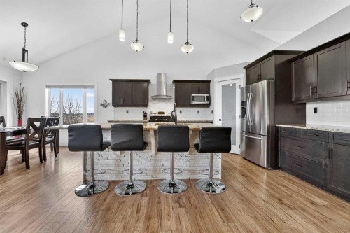 64 Riverhurst Cove West, Lethbridge, AB - Indoor Photo Showing Kitchen With Upgraded Kitchen