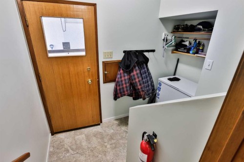 2618 20 Avenue South, Lethbridge, AB - Indoor Photo Showing Other Room