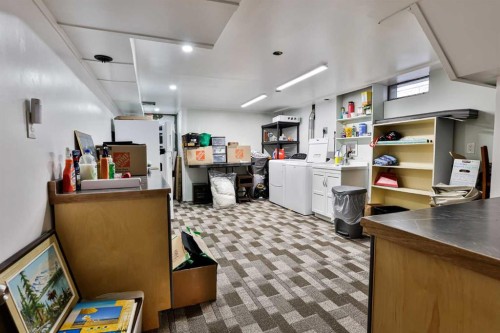 2618 20 Avenue South, Lethbridge, AB - Indoor