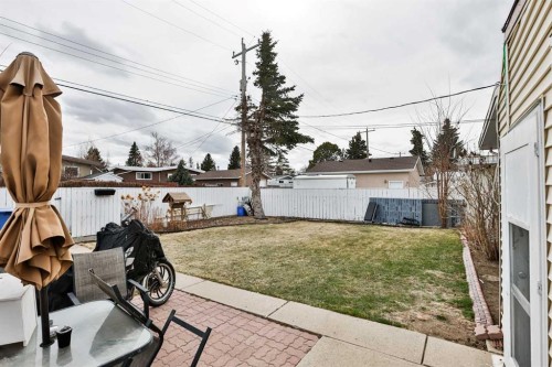 2618 20 Avenue South, Lethbridge, AB - Outdoor