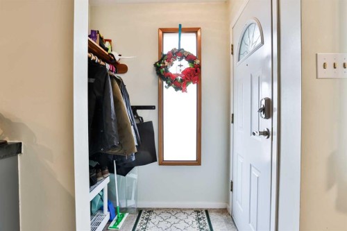 2618 20 Avenue South, Lethbridge, AB - Indoor Photo Showing Other Room