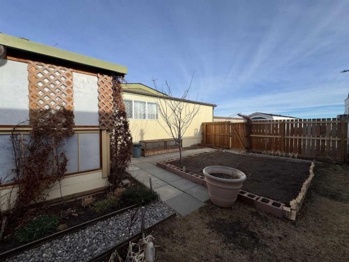 53-2715 Westside Drive West, Lethbridge, AB 