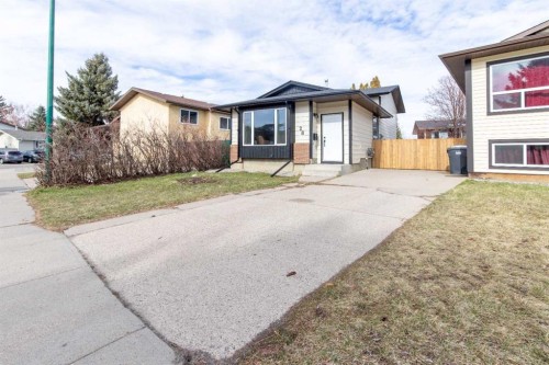 28 Dakota Road West, Lethbridge, AB - Outdoor