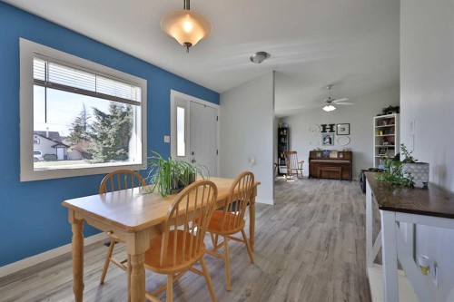 235 E 200 S, Raymond, AB - Indoor Photo Showing Dining Room