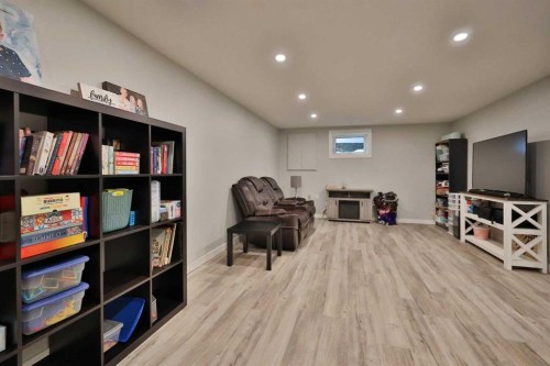 235 E 200 S, Raymond, AB - Indoor