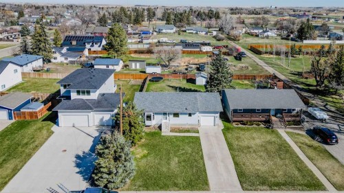 235 E 200 S, Raymond, AB - Outdoor With View