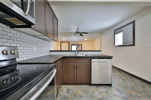 1817 1A Avenue North, Lethbridge, AB - Indoor Photo Showing Kitchen
