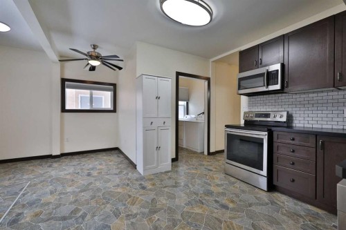 1817 1A Avenue North, Lethbridge, AB - Indoor Photo Showing Kitchen