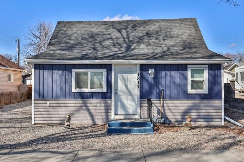 1817 1A Avenue NORTH Lethbridge, AB T1H 0A9