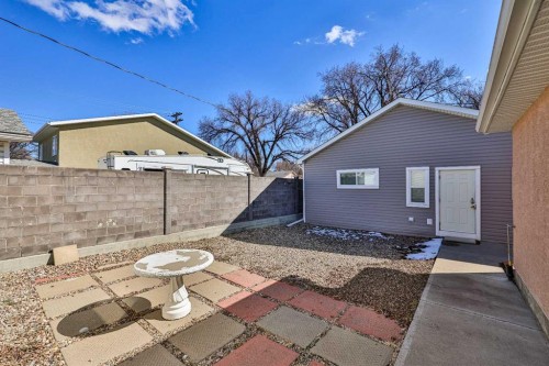 1817 1A Avenue North, Lethbridge, AB - Outdoor