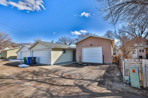 1817 1A Avenue North, Lethbridge, AB - Outdoor