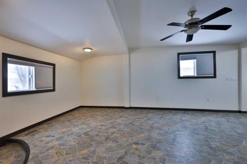 1817 1A Avenue North, Lethbridge, AB - Indoor Photo Showing Other Room