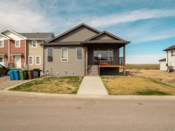 82 Prairie Gold Street Taber, AB T1G 0E8