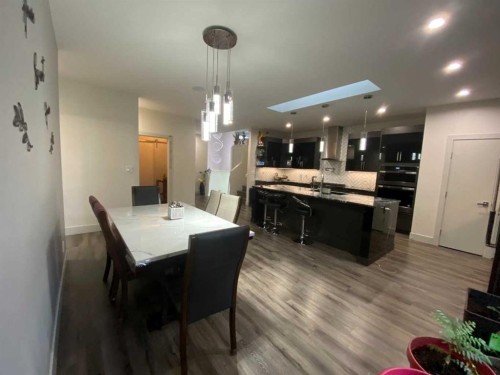 5402 43 Street, Taber, AB - Indoor