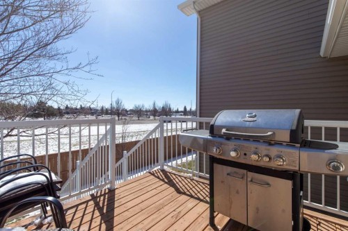 3-213 Lettice Perry Road North, Lethbridge, AB - Outdoor With Exterior