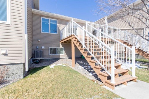 3-213 Lettice Perry Road North, Lethbridge, AB - Outdoor With Exterior