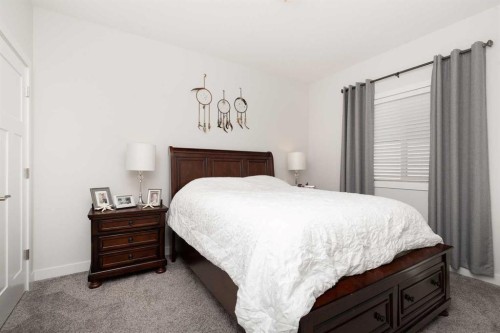 22 Rivergrove Run West, Lethbridge, AB - Indoor Photo Showing Bedroom
