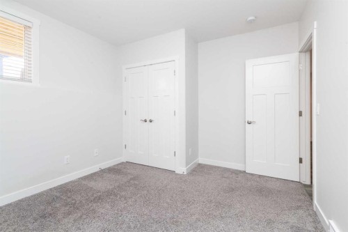 22 Rivergrove Run West, Lethbridge, AB - Indoor Photo Showing Other Room