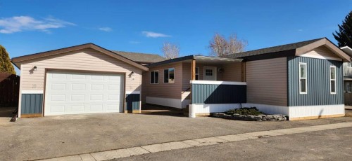 33-2715 Westside Drive West, Lethbridge, AB 