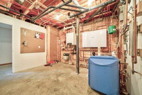 2222 Twp Rd 7-5, Lundbreck, AB - Indoor Photo Showing Basement