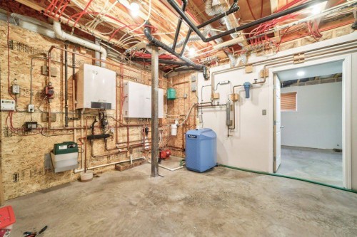 2222 Twp Rd 7-5, Lundbreck, AB - Indoor Photo Showing Basement