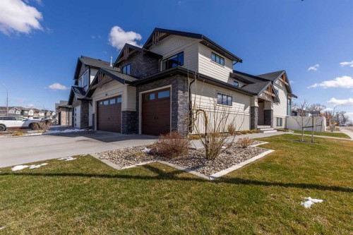 648 Sixmile Crescent South, Lethbridge, AB - Outdoor