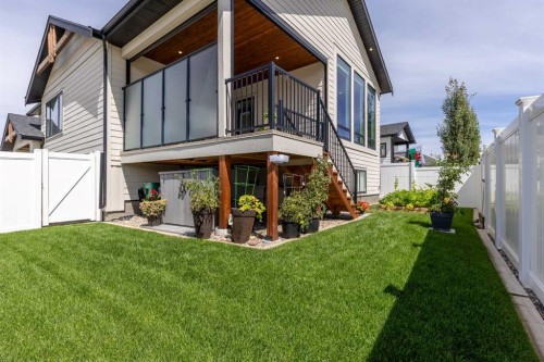 648 Sixmile Crescent South, Lethbridge, AB - Outdoor