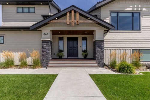 648 Sixmile Crescent South, Lethbridge, AB - Outdoor