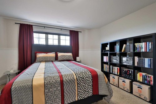 609 7 Avenue, Stirling, AB - Indoor Photo Showing Bedroom