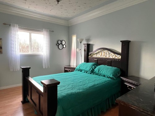 2134 21 Avenue, Coaldale, AB - Indoor Photo Showing Bedroom