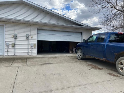 2134 21 Avenue, Coaldale, AB - 