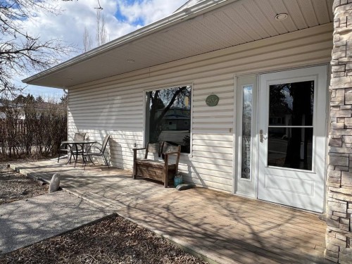 2134 21 Avenue, Coaldale, AB - Outdoor With Exterior