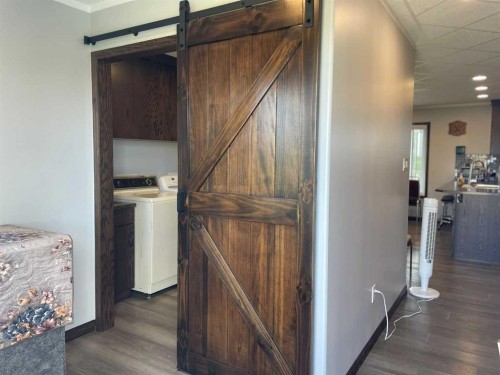 131010 Range Road 163, Vauxhall, AB - Indoor Photo Showing Other Room