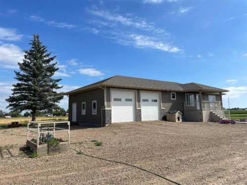 131010 Range Road 163, Vauxhall, AB - Outdoor