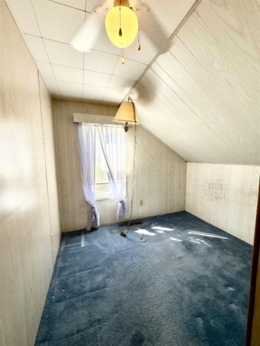 706 12 Street North, Lethbridge, AB - Indoor