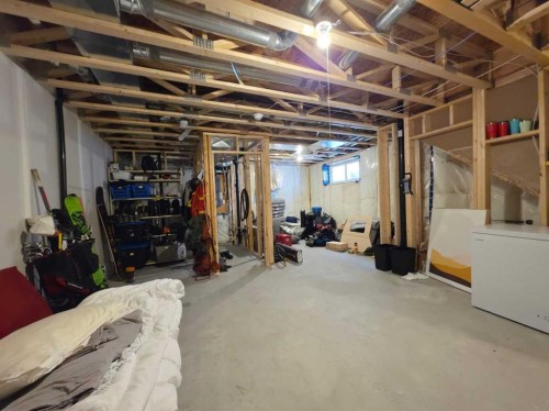 633 Blackwolf Boulevard North, Lethbridge, AB - Indoor Photo Showing Basement
