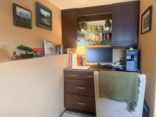 493 Squamish Lane West, Lethbridge, AB - Indoor