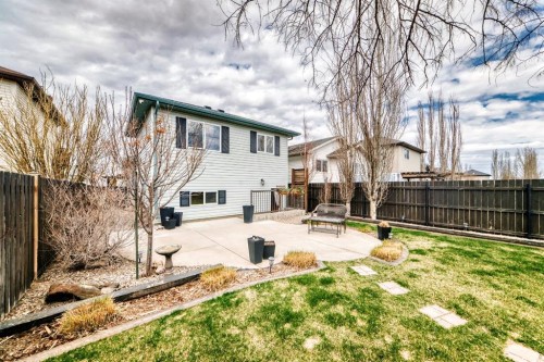 493 Squamish Lane West, Lethbridge, AB - Outdoor