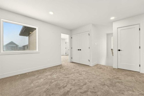 2514 44 Street South, Lethbridge, AB - Indoor Photo Showing Other Room